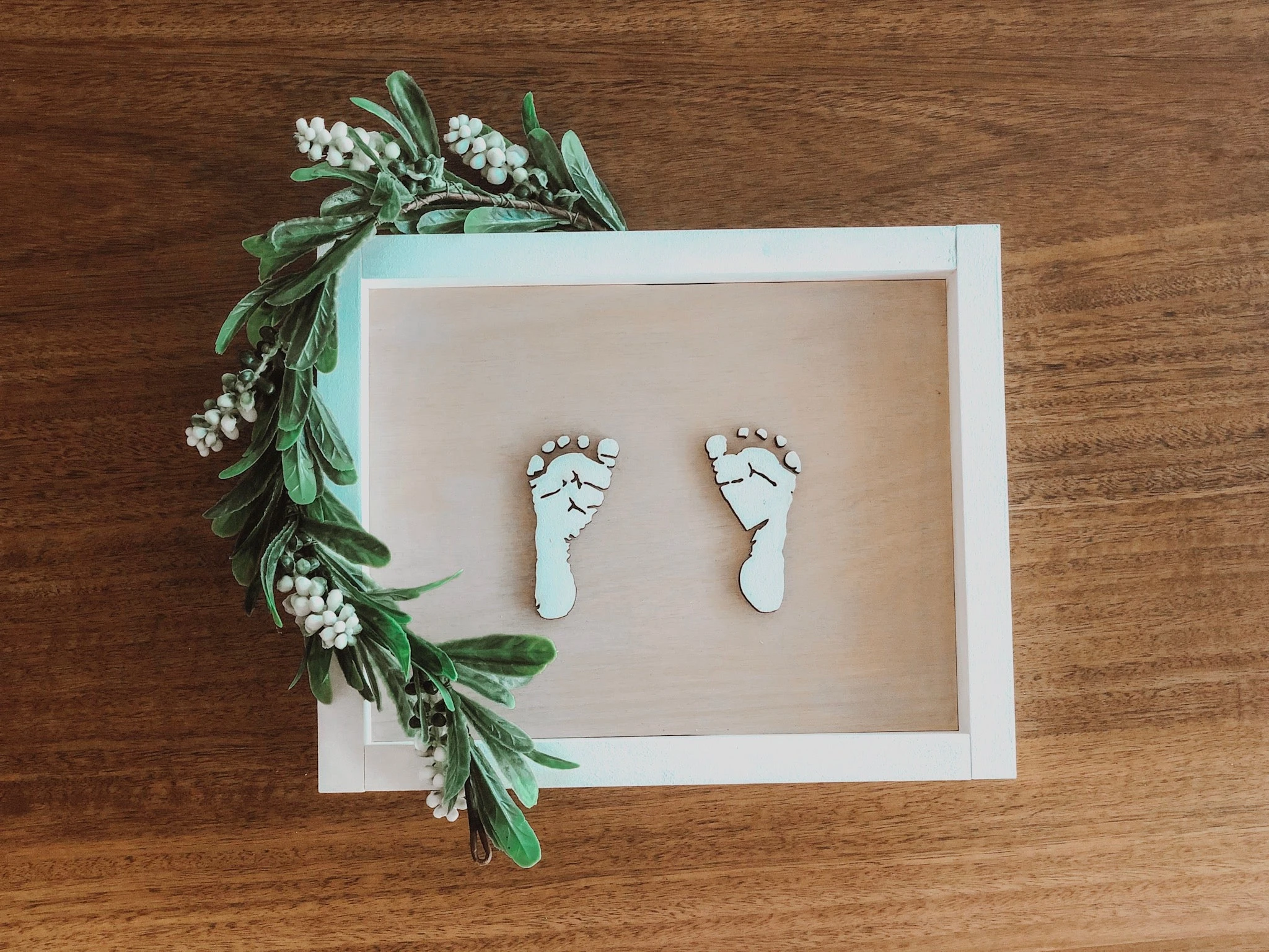 Simple Infant Print Urn