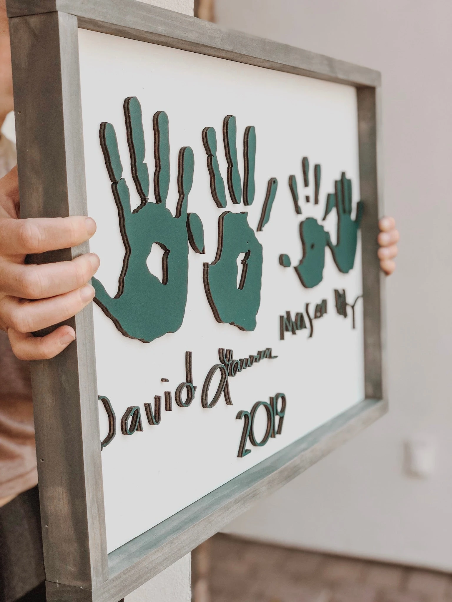 Multiple Hands or Footprint Signs